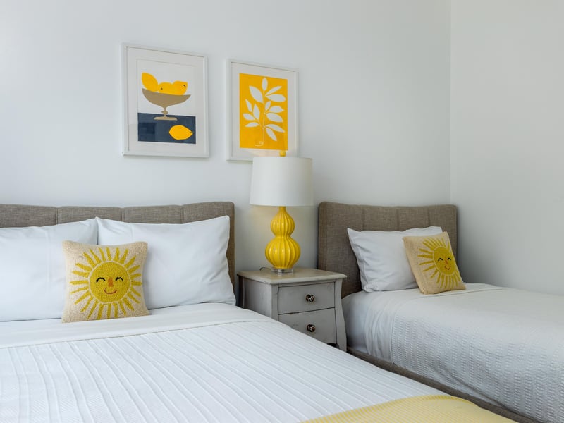 Guest bedroom