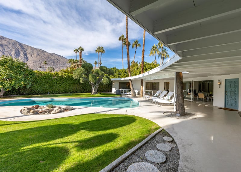Beautiful backyard