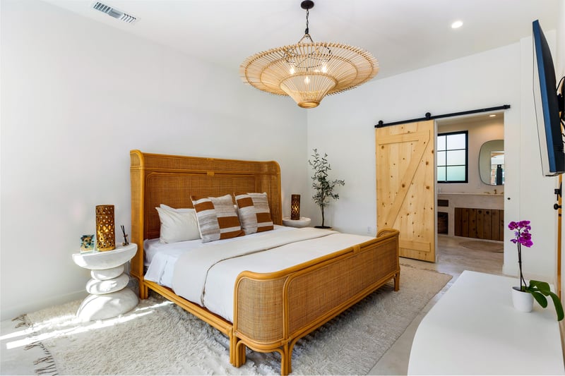 Fabulous guest bedroom