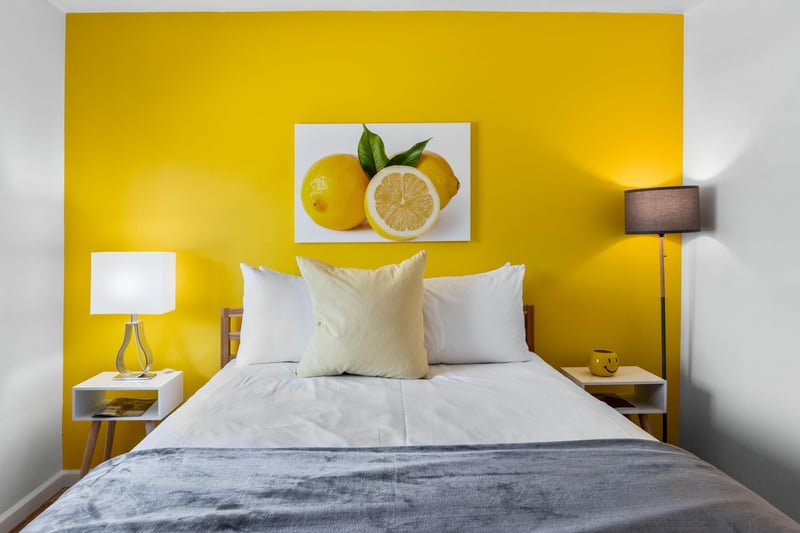 Guest bedroom