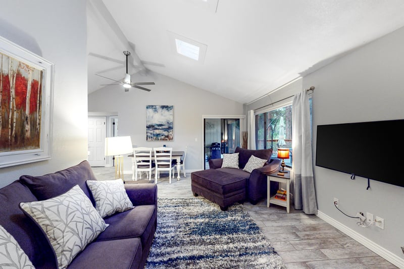 587255