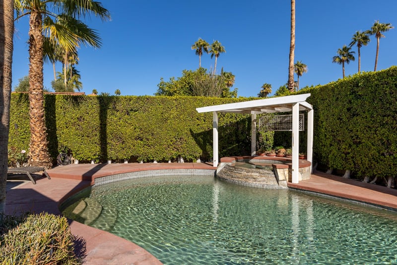 Palm Springs living at its finest