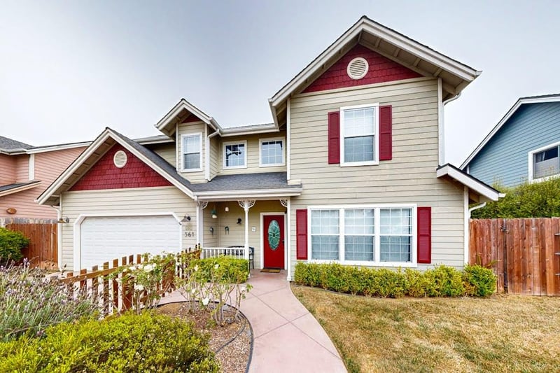 588245