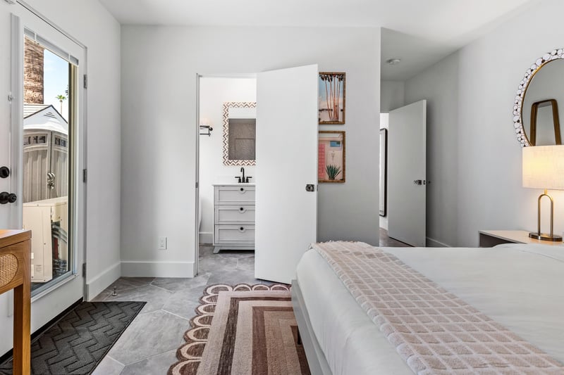Ensuite guest bath