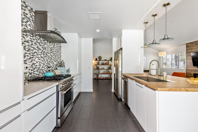 Open kitchen space
