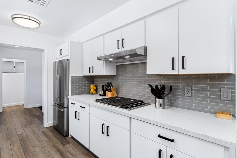 Modern gas range