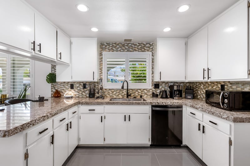 Lots of kitchen counter space