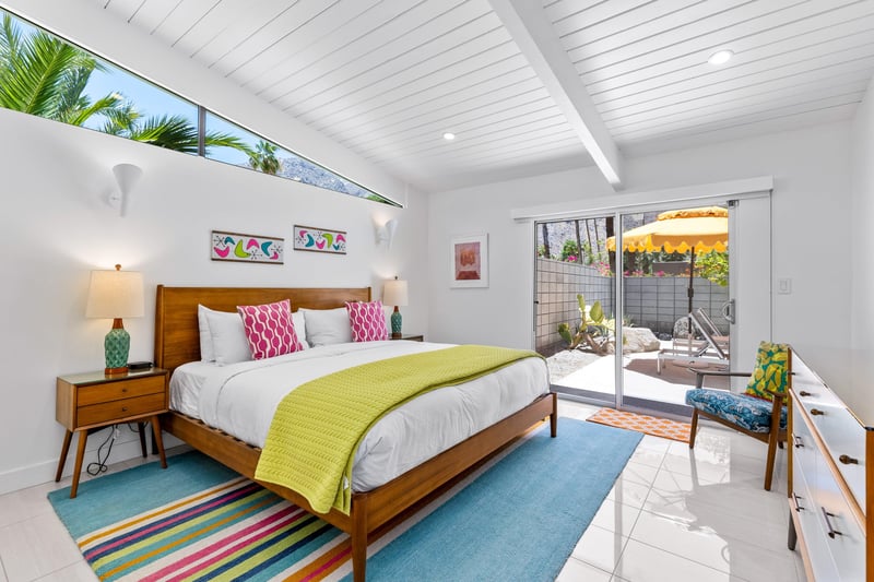 Guest bedroom