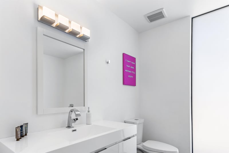 Ensuite bath