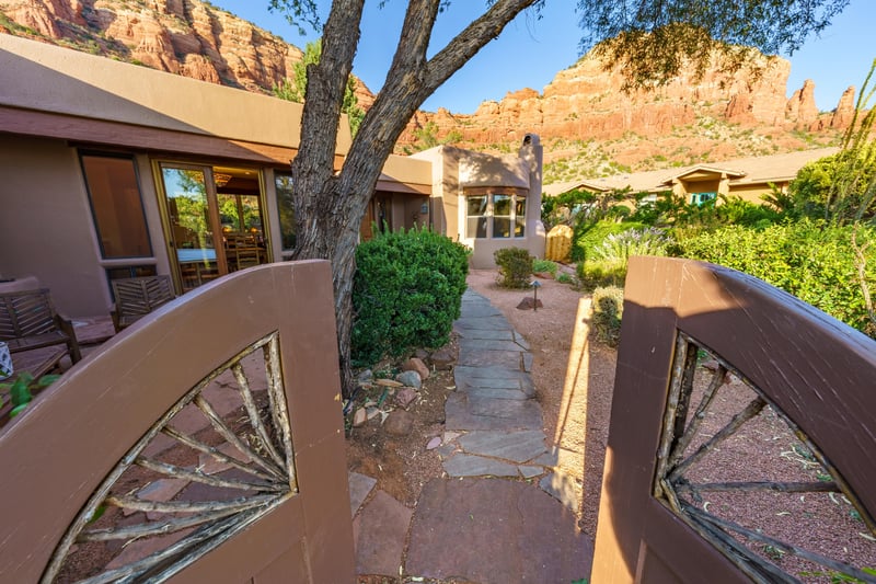 Front Entry Way