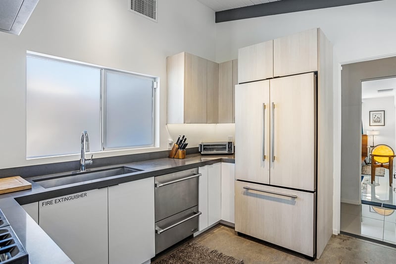 Wellstocked kitchen
