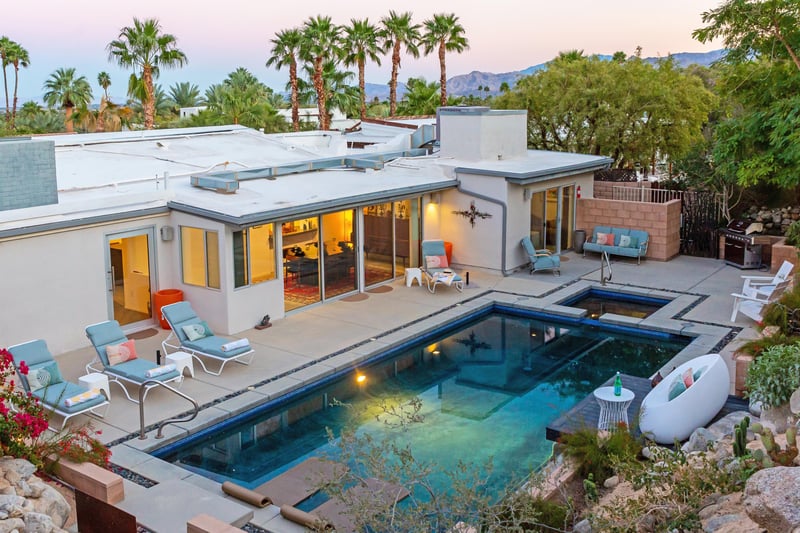 Lovely backyard