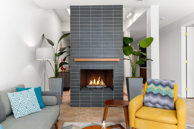Gorgeous comfy fireplace