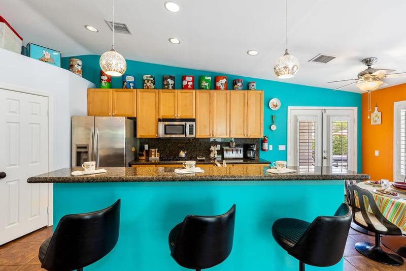 Breakfast bar for three