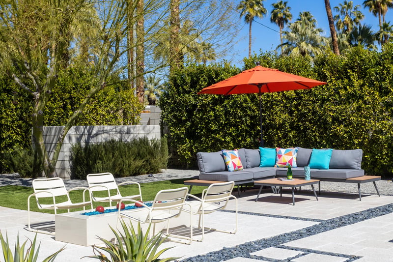 Palm Springs style