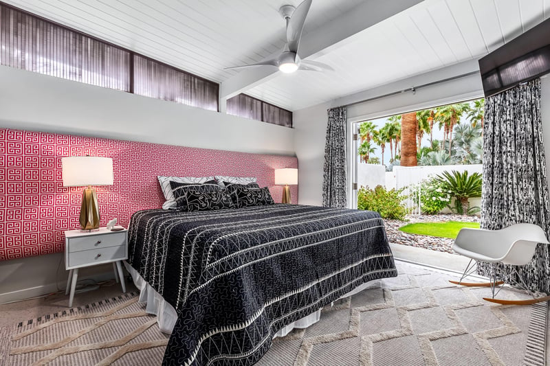 Twin beds that convert to a king