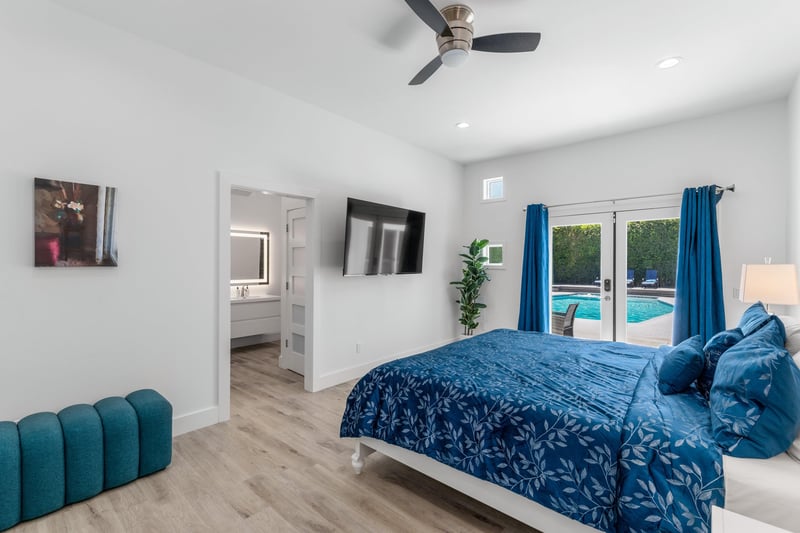 Primary bedroom