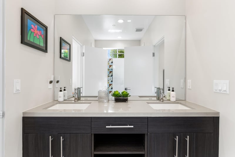 Guest bathroom