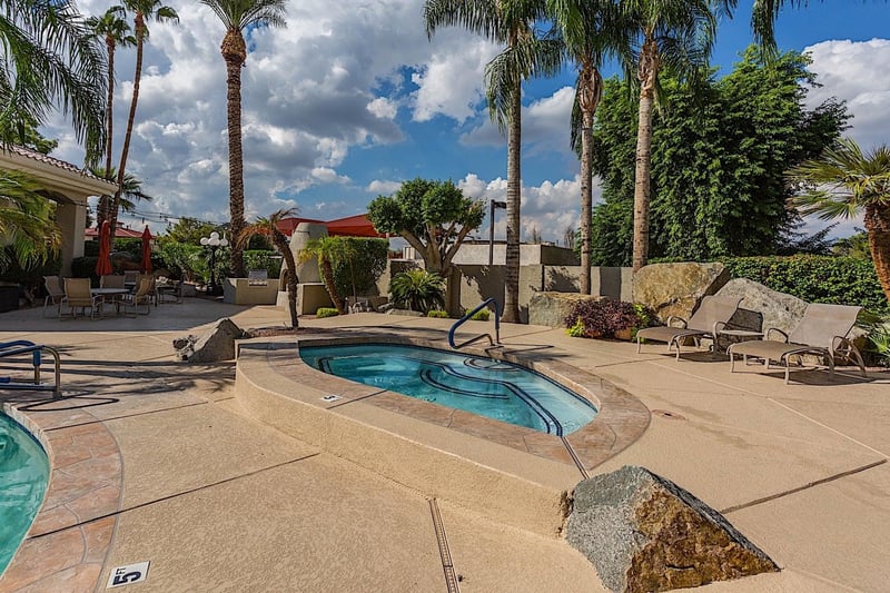 Community Hot Tub