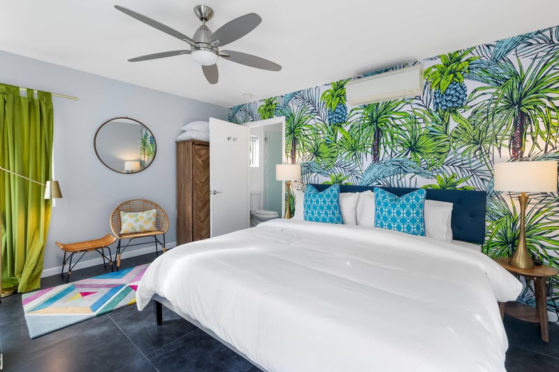 Guest bedroom