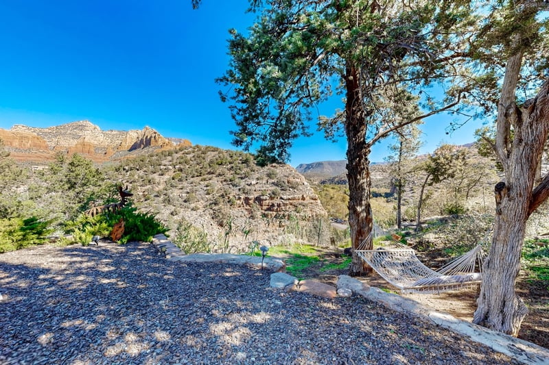602763