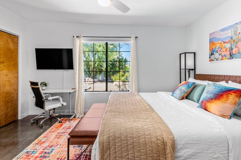 Guest bedroom
