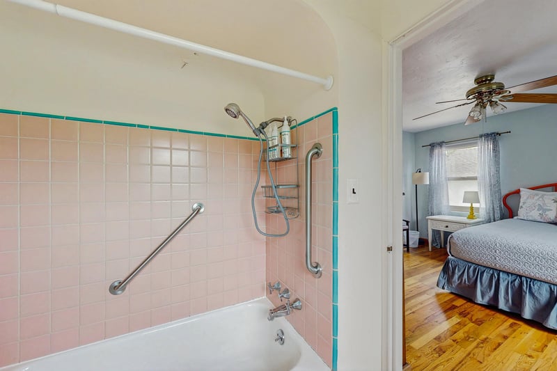 Shower and tub combo with detachable shower head.