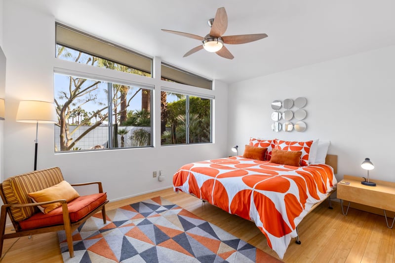 Guest bedroom