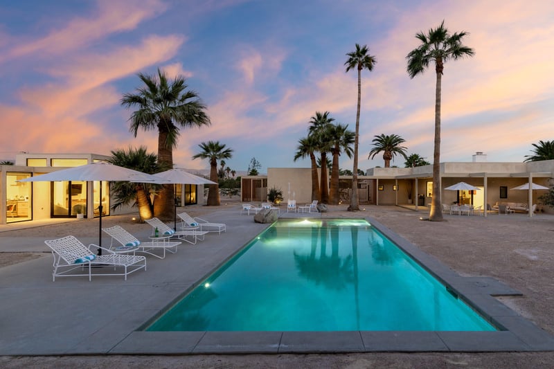 Stunning pool