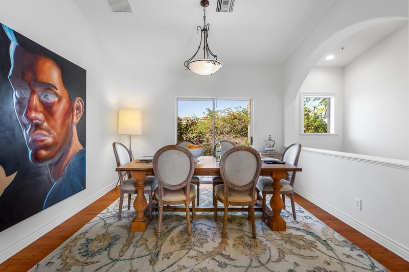 Indoor dining for six