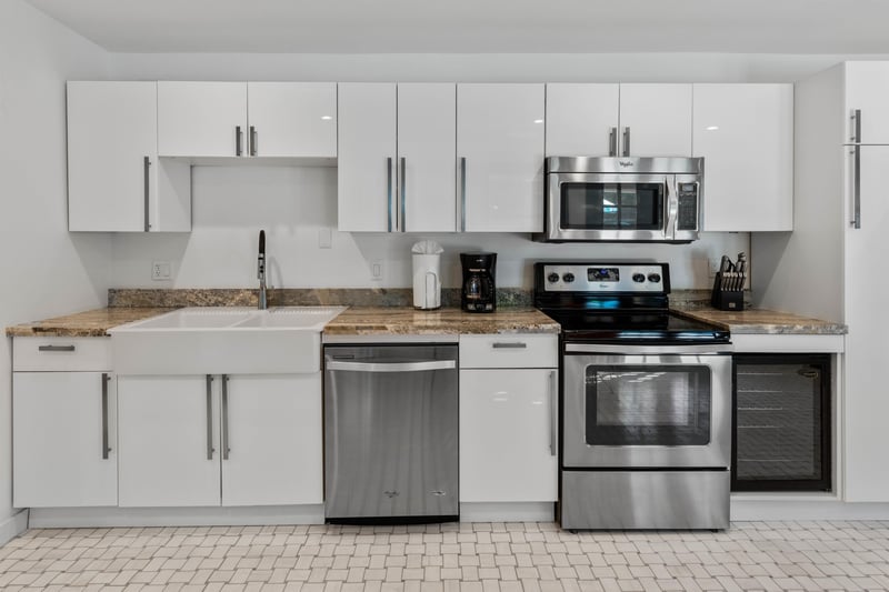 Casita kitchen