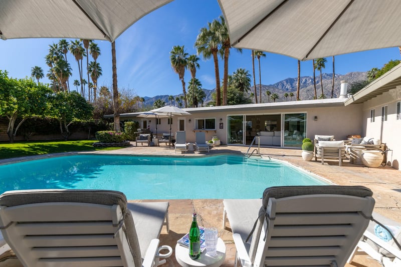 Unwind poolside