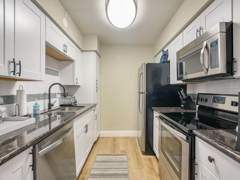 Fully Stocked Kitchen
