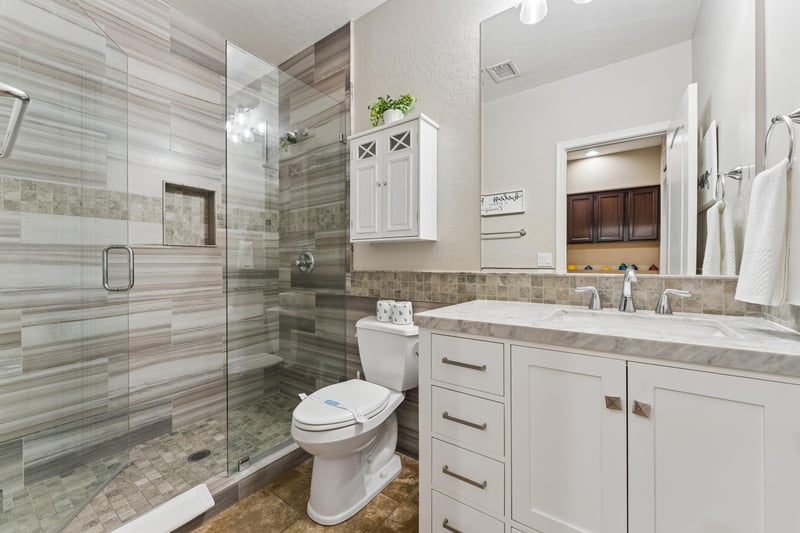 Walkin shower and modern finishes.
