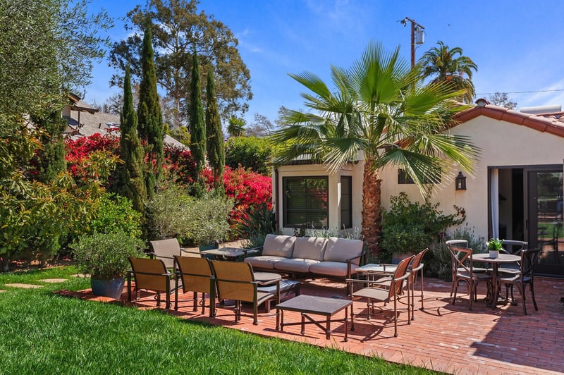 Outdoor patio