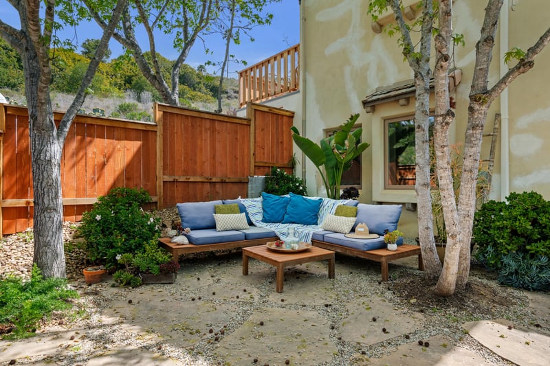 Outdoor Lounge Area
