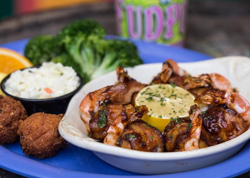 6644 18076960_10155014855977419_1950158920857974601_o