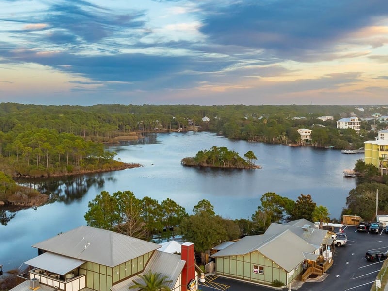 1030423 Stinkys Fish Camp In Santa Rosa Beach, Florida