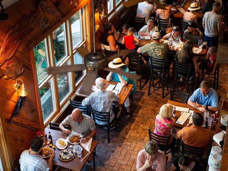 The dining room at Stinkys Fish Camp