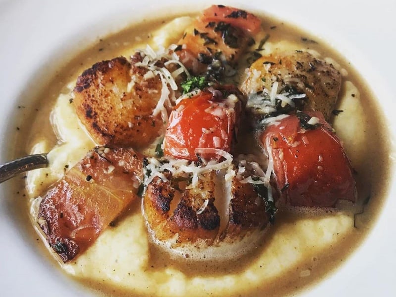 Panseared scallops at Trattoria Borago