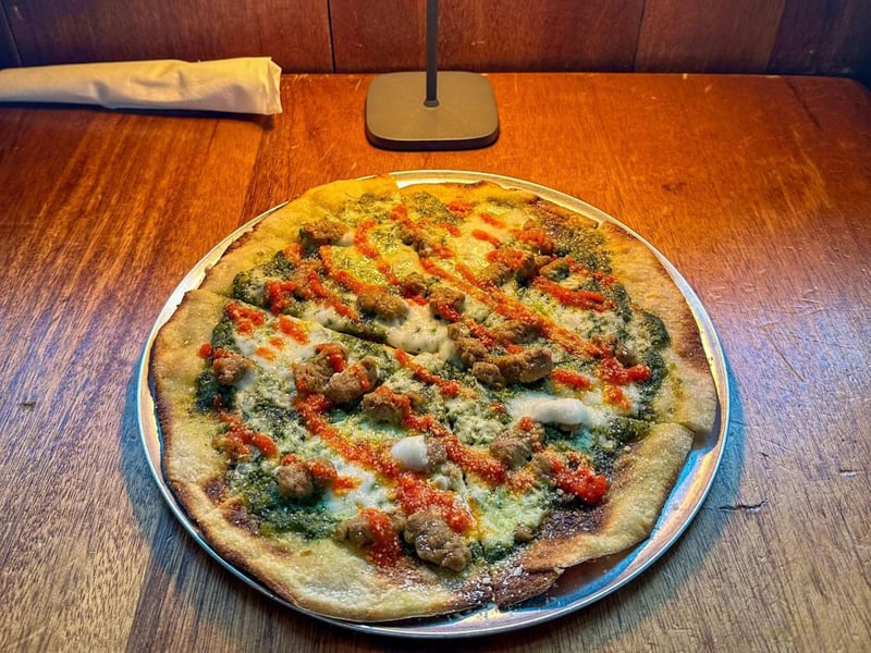 The Perla Pizza with broccoli rabe pesto and more