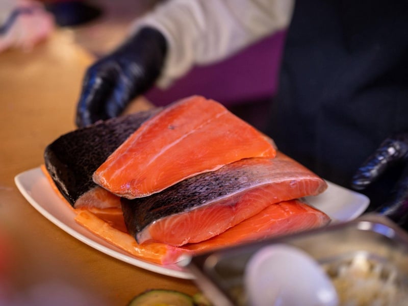 Sushigrade filets Harbor Docks