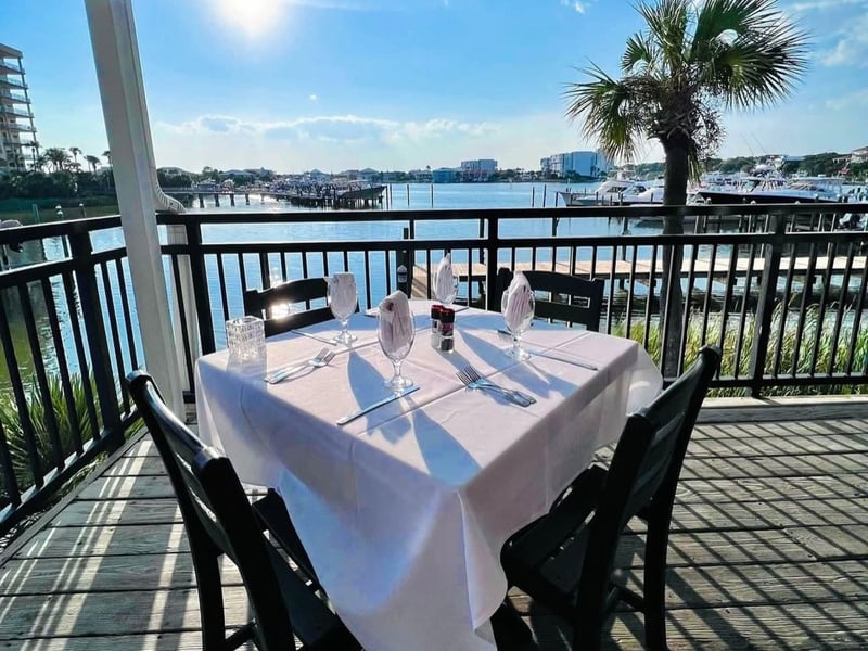 Waterfront dining at Louisiana Lagniappe