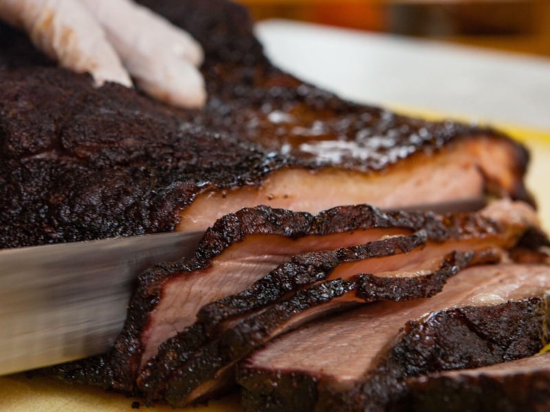 Fresh smoked meat from Moes