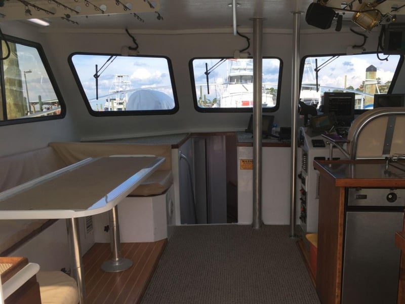 Hey Babes spacious interior