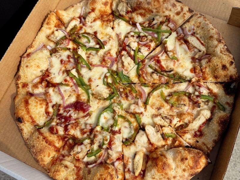 Barbecue chicken pizza from Pizza by the Sea in Watercolor, Florida
