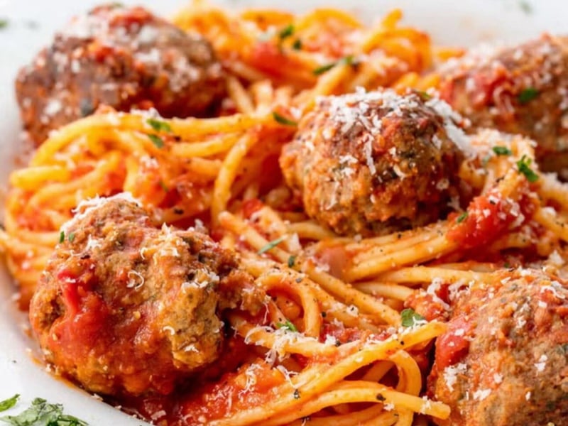 Spaghetti and meatballs
