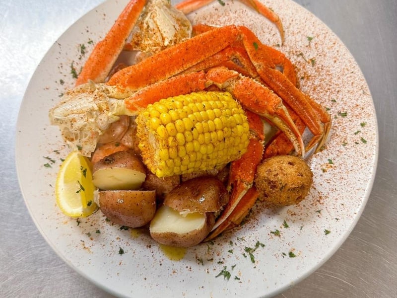 The seafood boil with fresh crab