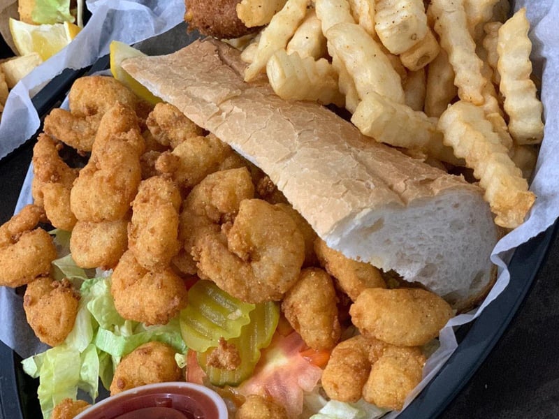 The shrimp poboy