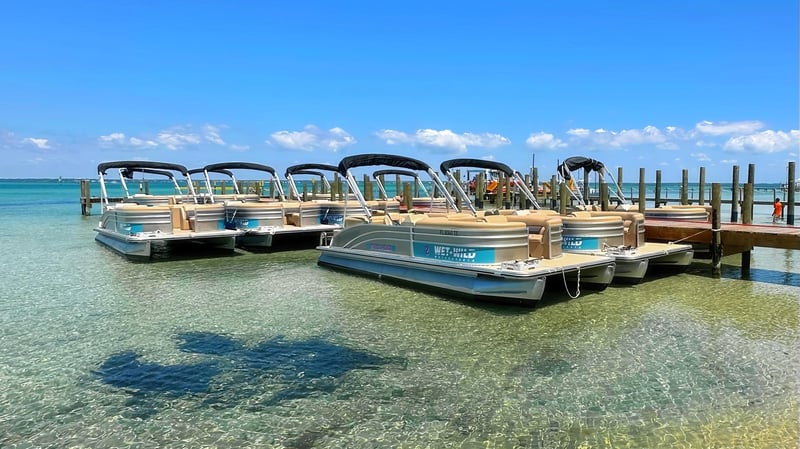 1273673 Located Just 3 Minutes From Crab Island